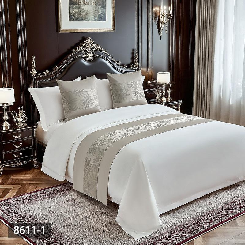 Fashionable and Minimalist Bedspread Hotel and Guesthouse Bedding Patchwork Bed Cover Decorative Strip High-count High-density Light Luxury Bed Skirt