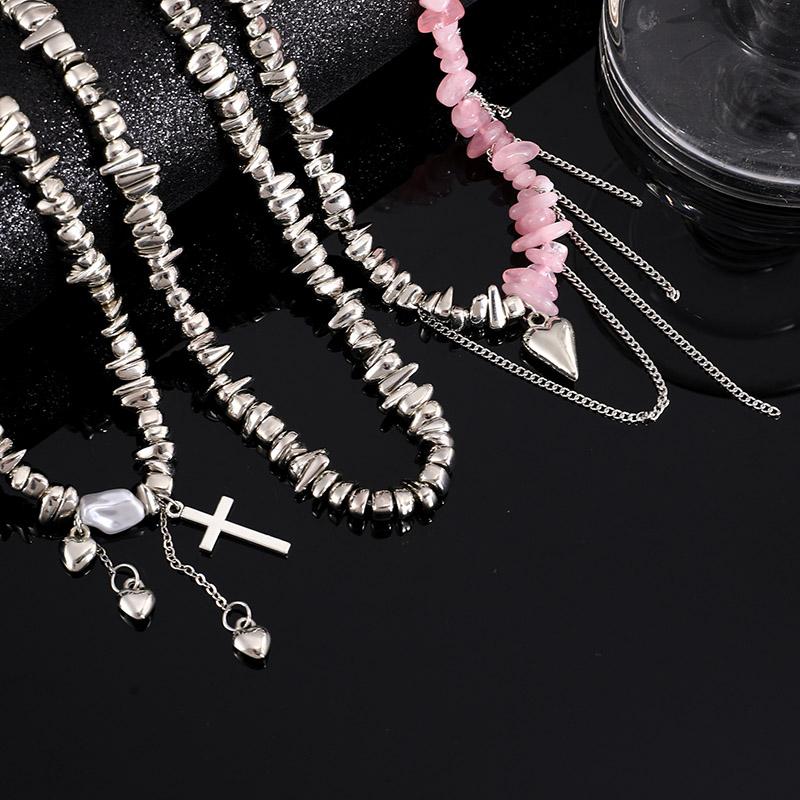 Love Heart Charm Irregular Shape Beaded Neck Chains Choker Necklace Trendy Chunky Short Collar Necklace Statement  Women