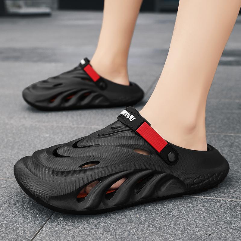 Men Outdoor Sandals Slippers Beach Comfortable Thick Sole Clogs Men Casual Shoes Garden Shoes Men Women Beach Sandals