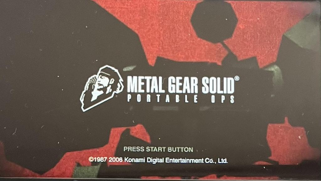 Metal Gear Solid Portable Ops - PSP