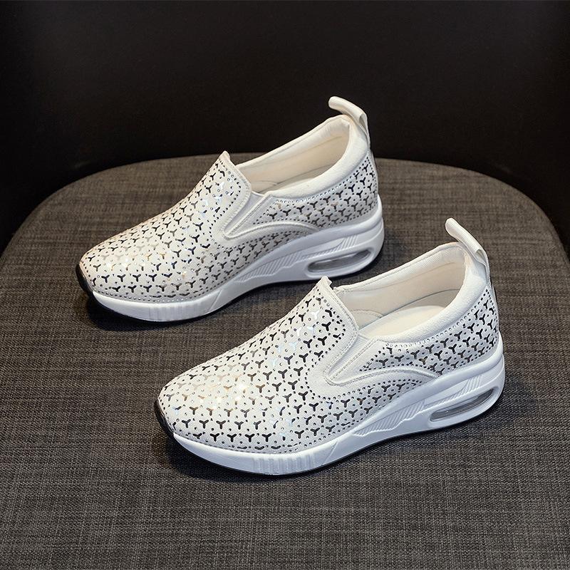 

Round head little white shoes women s 2025 spring new air cushion thick-soled casual women s shoes light soft sole inner height increase women s shoes 35