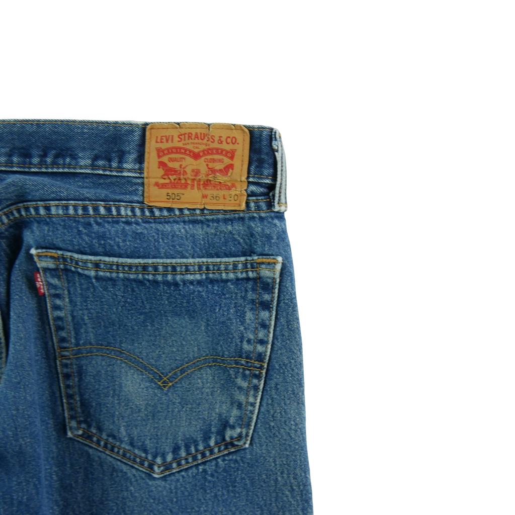 Zweites Leben - Herrenjeans Levis 505 Regular Fit - Sehr guter Zustand