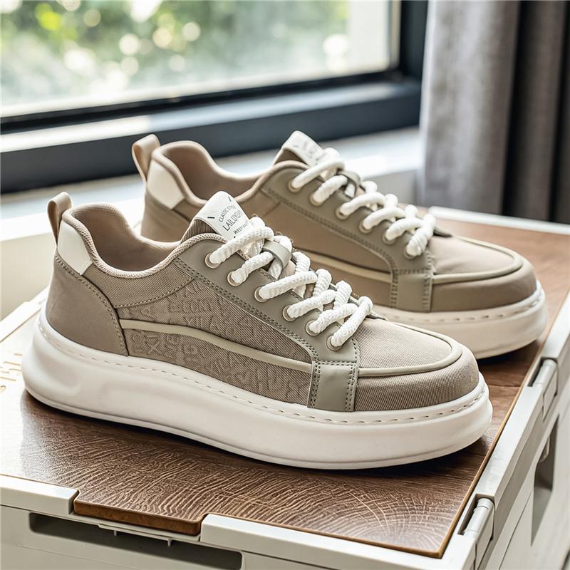 New Men's Classic Four Seasons Fashion Low Top Skateboarding Shoes Comfortable Soft Sole Sneakers