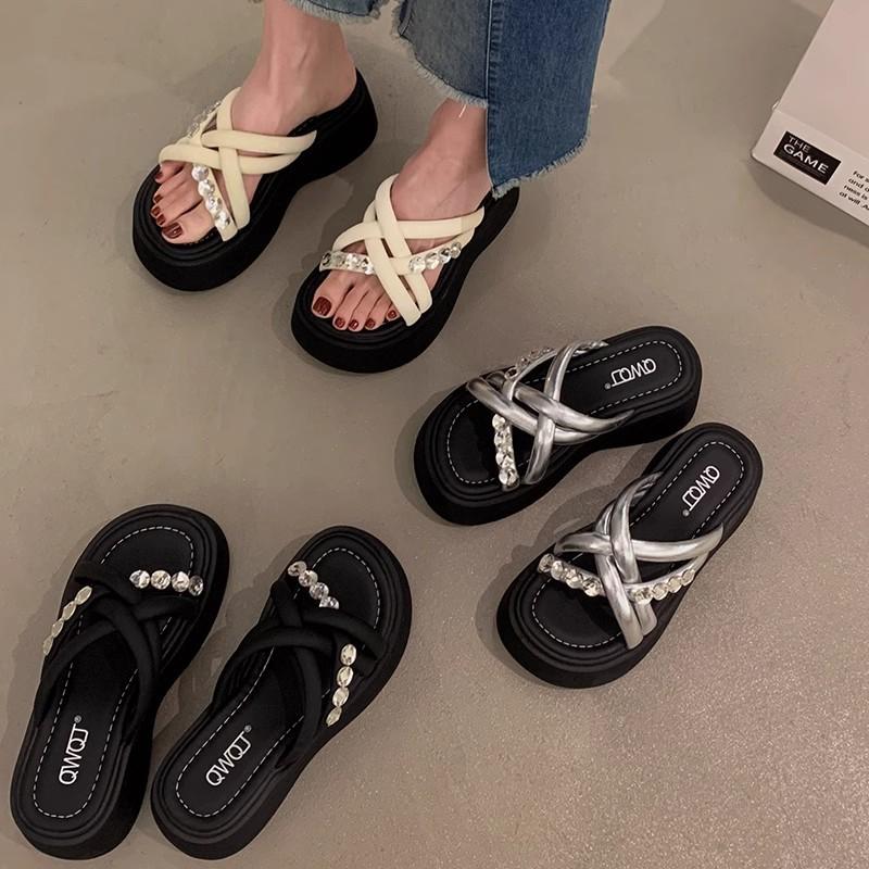 Slippers Women's New Summer Sandals Fashion Rhinestone Thick-soled Beach Cool Slippers