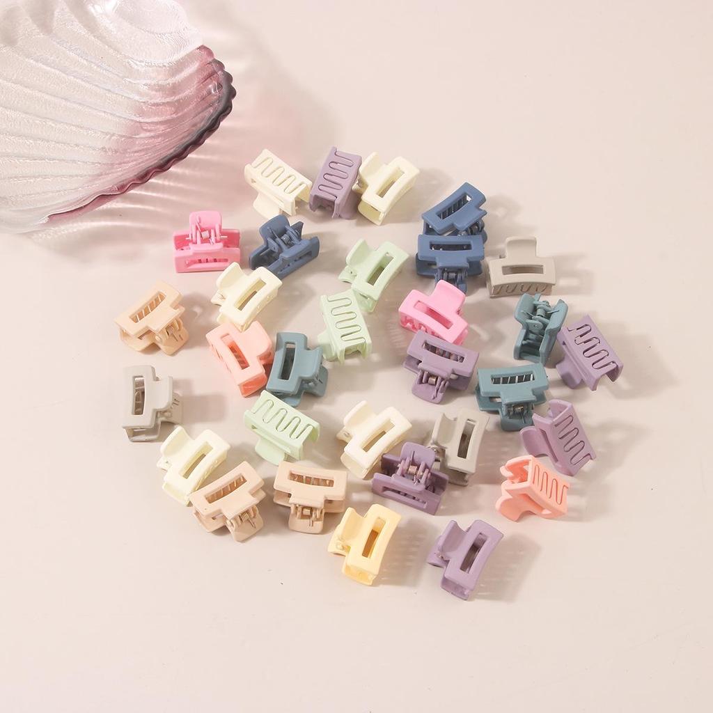 Korean Cute Pearl Floral Cat's Eye Hair Claw Clip