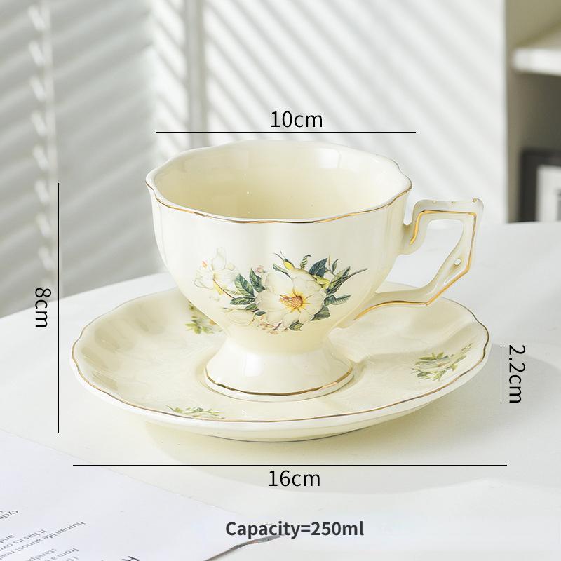 Taza y plato de café de cerámica de flores pequeñas vintage de Phnom Penh francés para té de la tarde