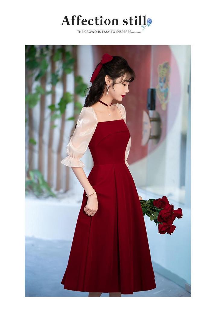 Robe d'été formelle courte haut de gamme couleur bordeaux - Tenue de toast ou tenue quotidienne pour la mariée 2025