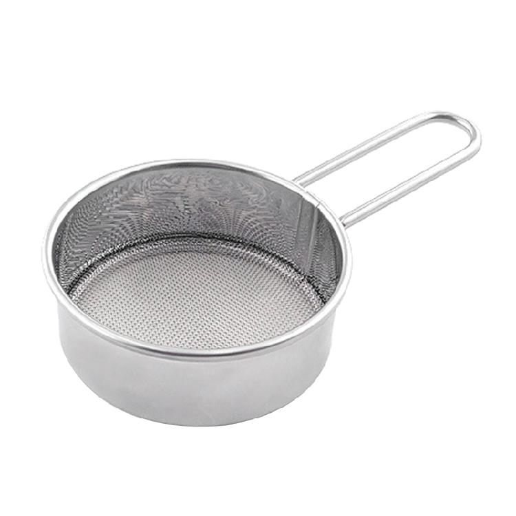

Hand-held Flour Sieve Flour Fine Mesh 304 Stainless Steel Durable Kitchen Tools 1