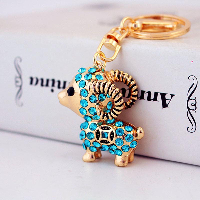 Creative Twelve Zodiac Animal Metal Keychain: Pig, Rabbit, Ox, Horse Pendant - Cute Jewelry Gift