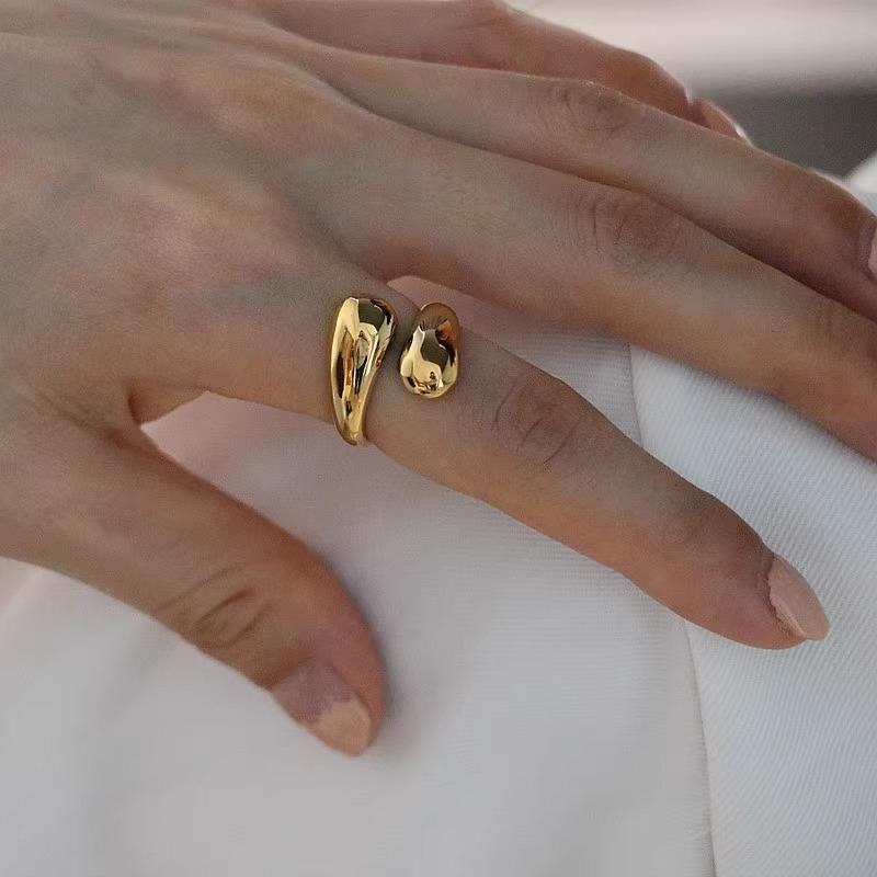 And Versatile Elegant Copper Ring For Women With Unique Design Geometric
