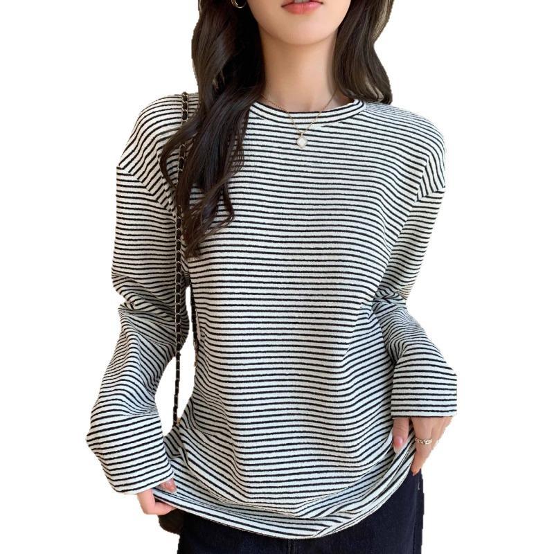 2 Crew Neck Striped Bottom Shirt Women's Autumn and Winter Lazy Wind Loose and Skinny Versatile Shirt Long Sleeve Top