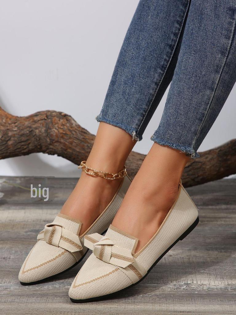 2024 Spring Women's Fashionable Flying Woven Slip-On Pointed Flat Shoes - Large Size
