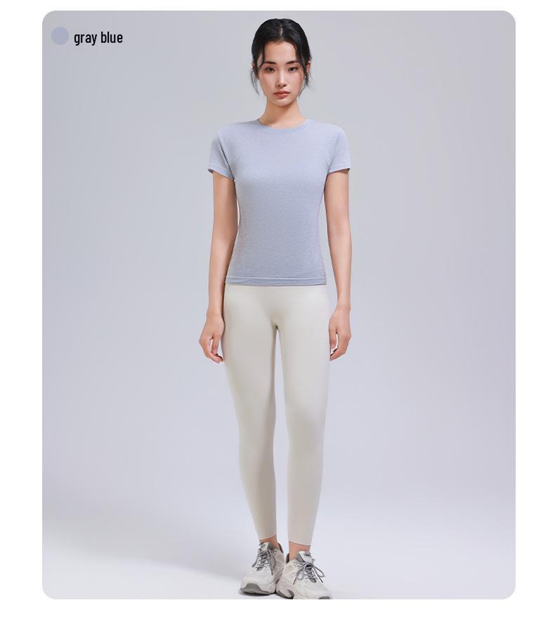 Damen Yoga T-Shirt aus Merinowolle - Schnelltrocknend, Hohe Elastizität, Figurschmeichelnd, Kurzarm