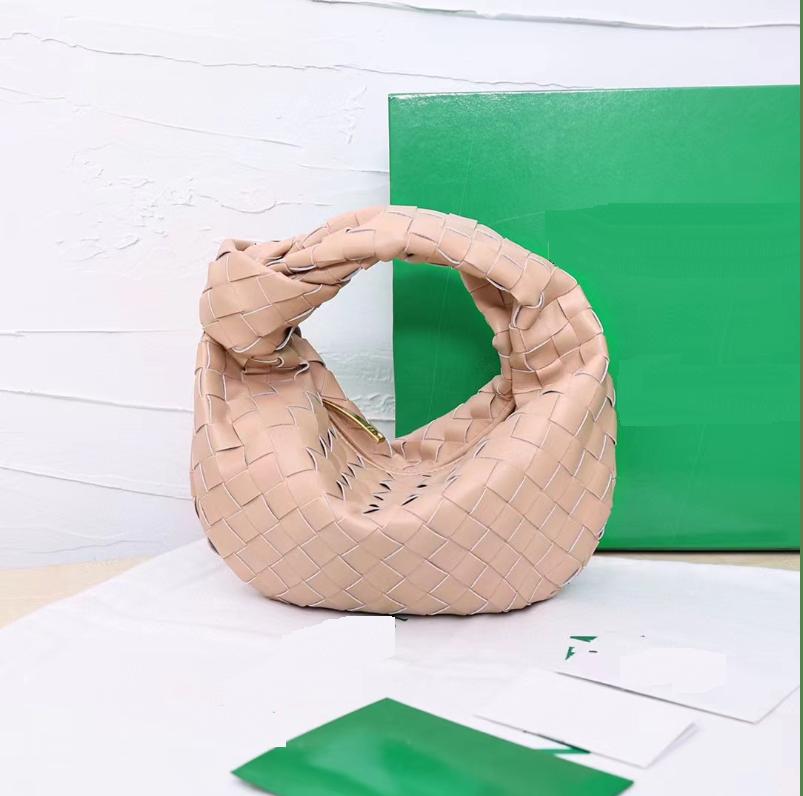 New Woven BV Hornbag Knot Handbag Compact And Lightweight Available In Large Sizes