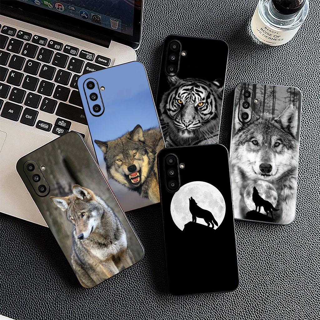 Stalking Wolf Art Tiger Silicone Phone Cover for Motorola Moto Edge 70 60 Fusion NEO Pro G Stylus G56 G96 G04 G05 20 Soft Case
