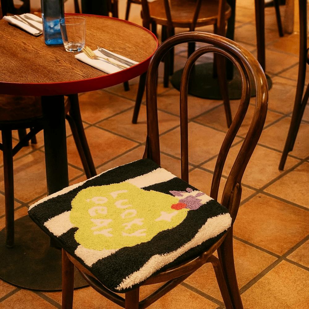 Thickened Chair Pad Cartoon Pattern Tufted Cushion 45x45cm Seat Cushion  Office Use