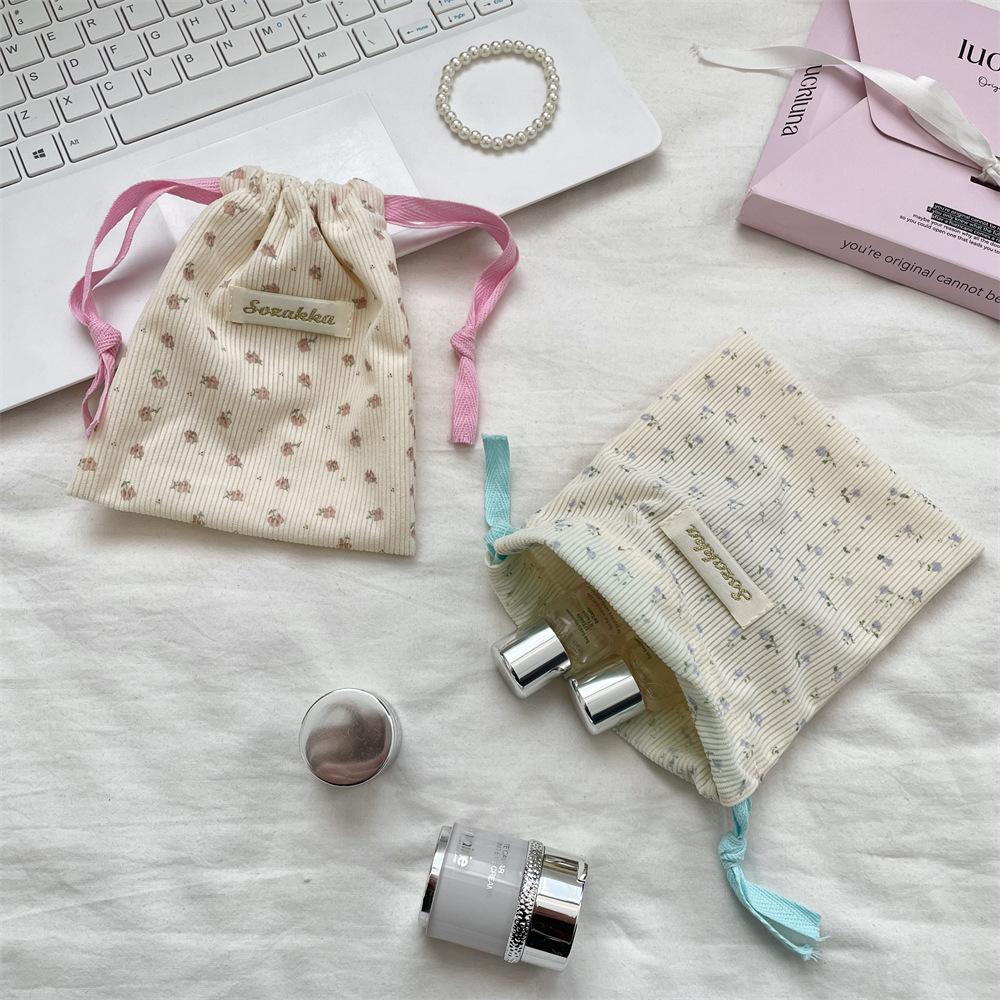 New Corduroy Floral Drawstring Bag Women Cosmetic Bag Handbag Key Headphone Organizer Portable Jewelry Dust Bag Drawstring Bags
