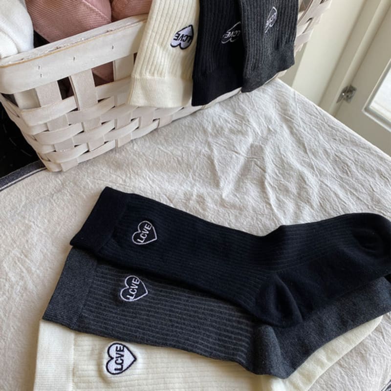 LCVE HEART POINT COTTON SOCKS