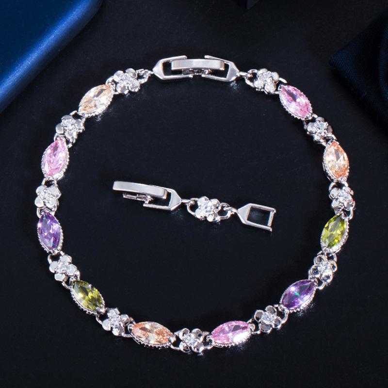 

Pera Elegant Champagne Marquise Cut Cubic Zirconia Silver Color Flower Connected Bracelets for Women Fashion Party Jewelry B181