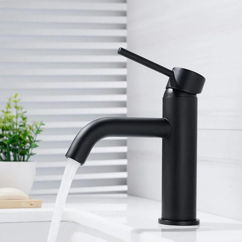 Bateria umywalkowa lungo czarna niska sku rea-b4102