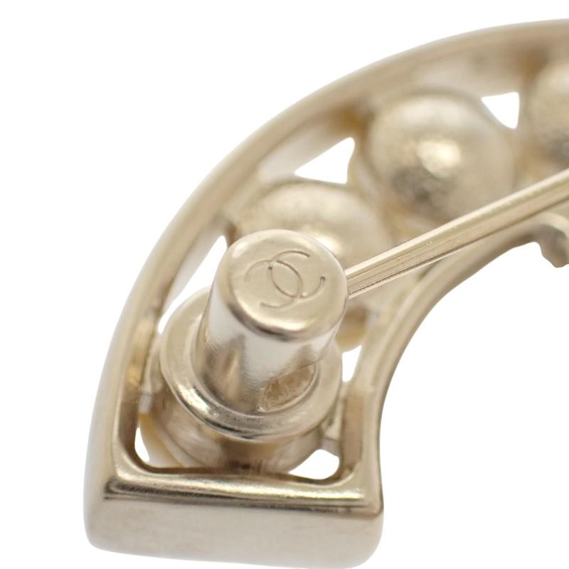 CHANEL  A64978 B14357 Brooch gold/white metal/Fake pearl Women