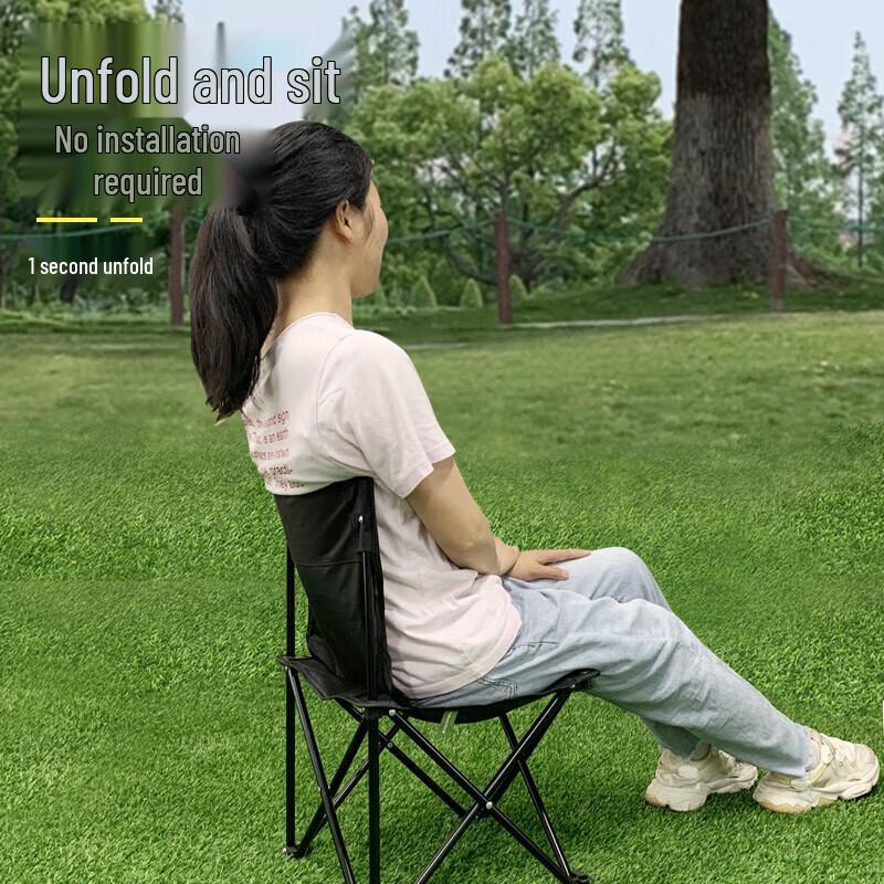 He Dawu Outdoor Folding Camping Table and Chair Set