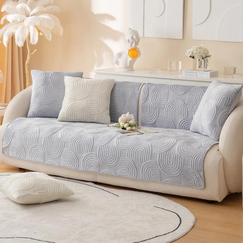 Thicken Velvet Sofa Covers Non Slip Sofa Mat Winter Warm Washable Couch Slipcovers for Living Room Solid Color Soft Sofa Towel Home Plush Sofa Towel