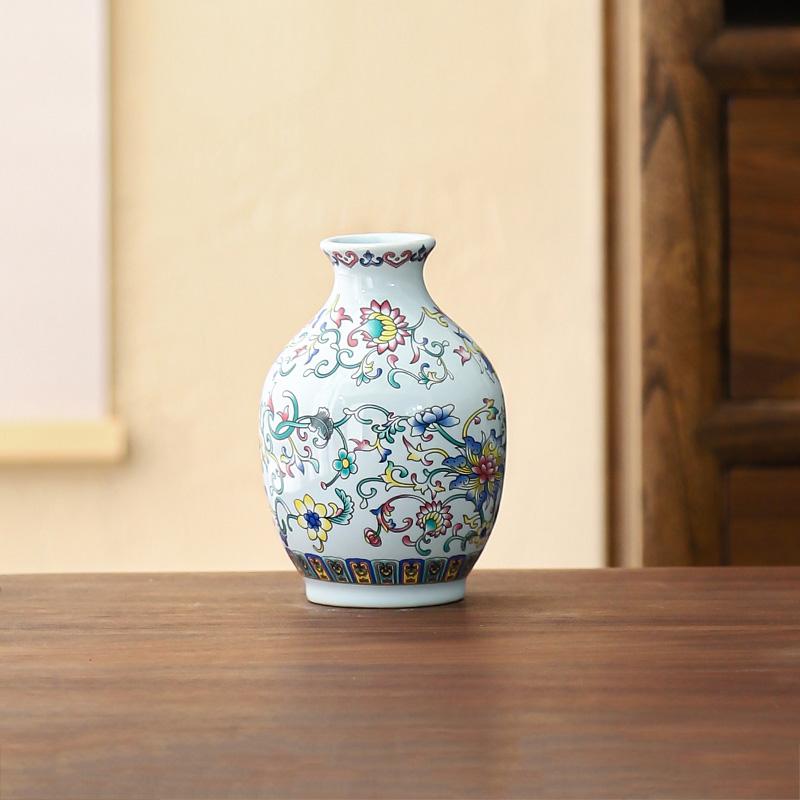 Small Ceramic Vase for  Handmade Elegant Vintage Chinese Painting  Enamel Glazed Porcelain Decorative Vases for Office Home