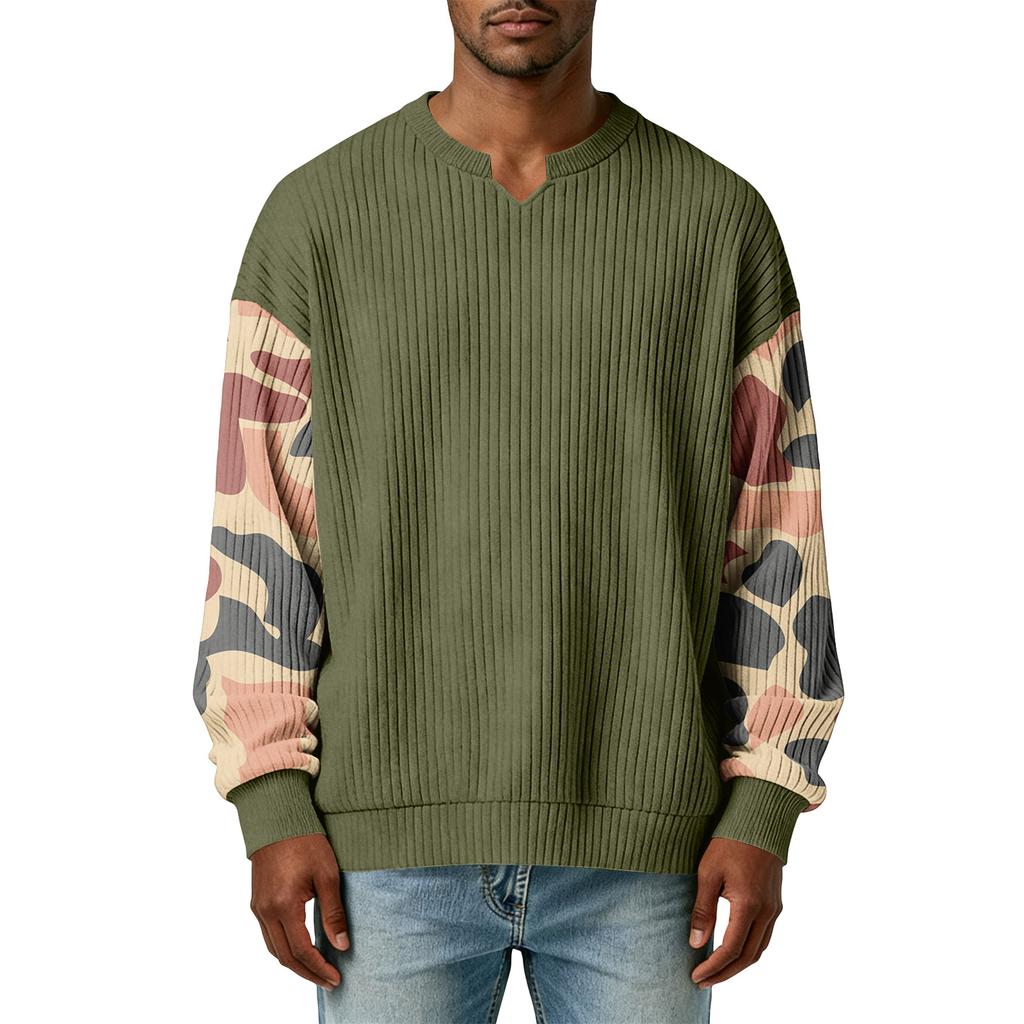 Herrtröja med snygg, ribbad och texturerad långärmad kamouflagemönster