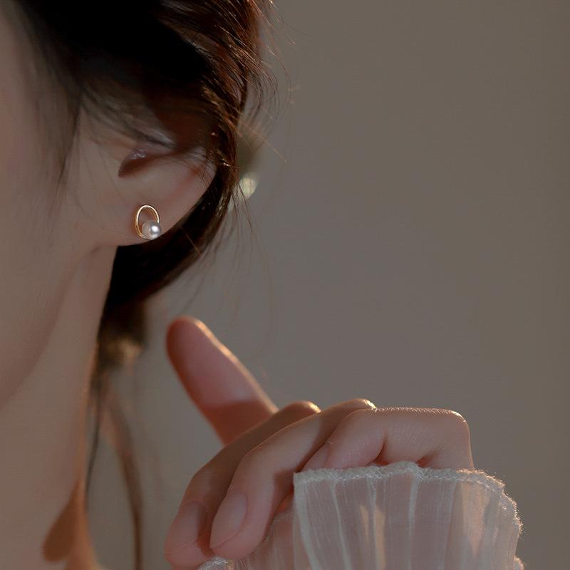 925 Silver Needle Earrings Moon Rabbit Lovely Rhinestones Stud Earrings Elegent Minimalism Silver Jewelry