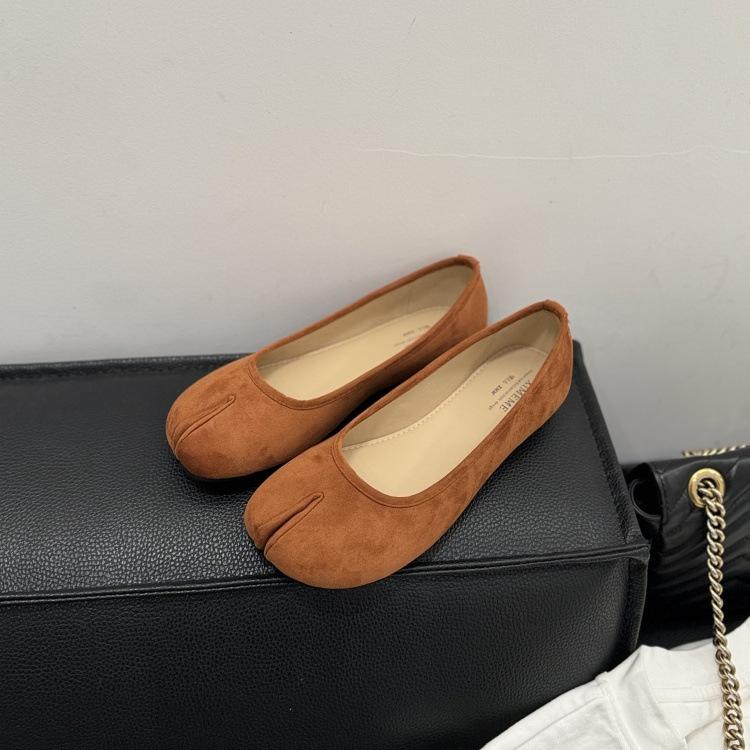 Casual versatile single shoes 2025 summer new niche shallow single shoes women's shoes one-pedal shoes
