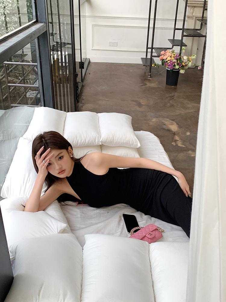 2026 Spring/Summer High-Neck Sleeveless Slim Fit Elegant Back Slit Maxi Dress for Women
