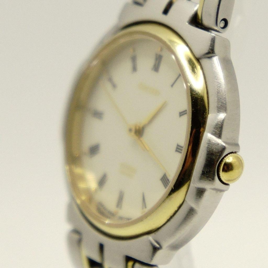 Used [Working Item] Citizen EXCEED 2930-294831 Y Combi Gold Roman Dial Ladies Watch Quartz 26.6mm Swiss-style Classical Office Casual (J0676)
