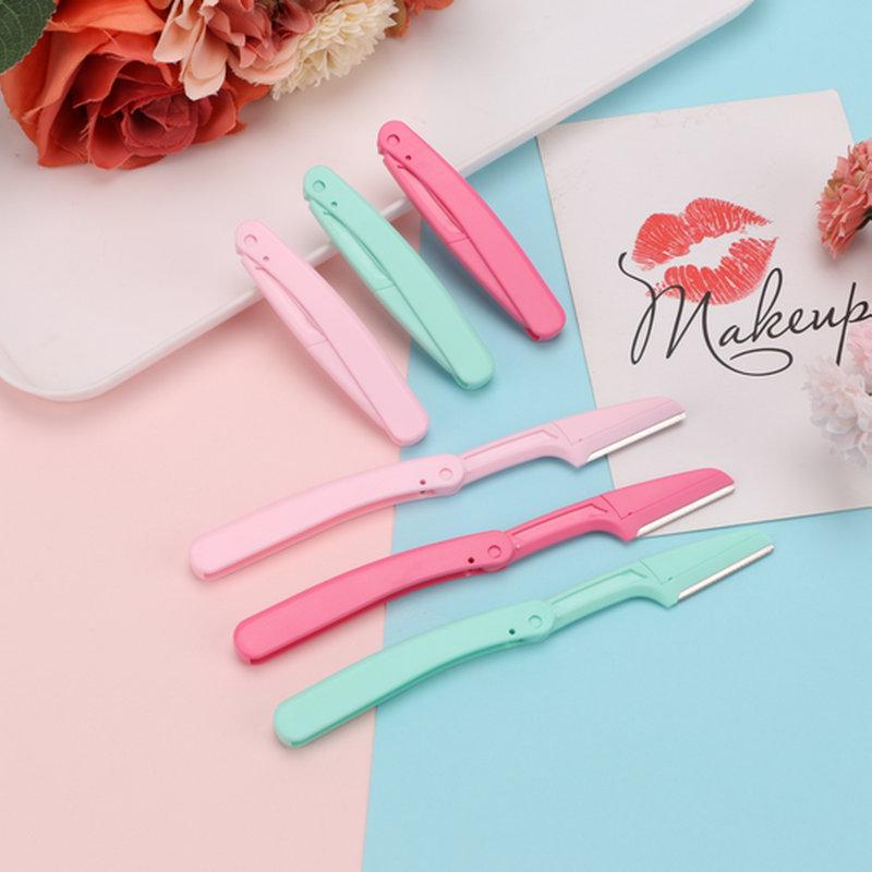 Compact Eyebrow Trimmer with Safety Guard – Ideal for Beginners