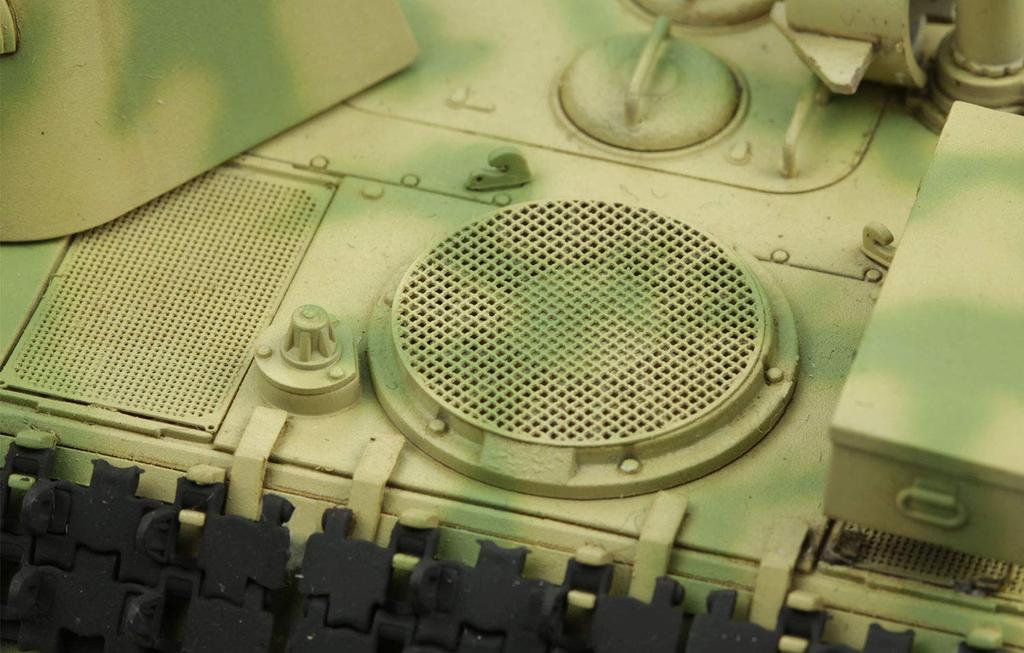 Mon Model German Army German Medium Tank Panther D Type Plastic Model 1/35 Sd.Kfz.171 MTS-038