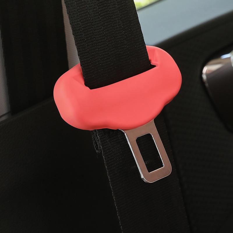 

Universal Anti-Scratch Car Seat Belt Buckle Protector, 1Pcs Rubber Safety Clip Cover for SUV Sedan красный