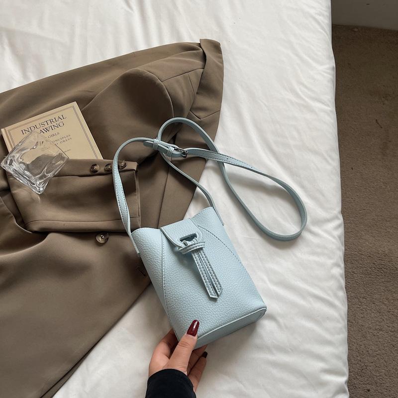 Crossbody Bag Women's 2025 New Trend Fashion Bucket Bag Lychee Pattern Shoulder Bag Mobile Phone Bag