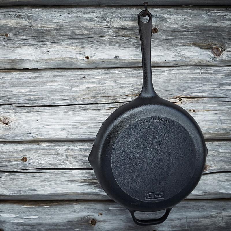 IKEA VARDAGEN Cast Iron Frying Pan 28cm