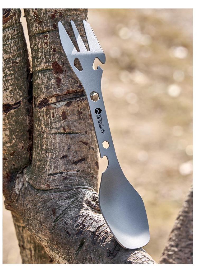 Titanium Multi-functional Camping Cutlery: Knife, Fork, Spoon Combo – Lightweight and Portable for Outdoor Adventures