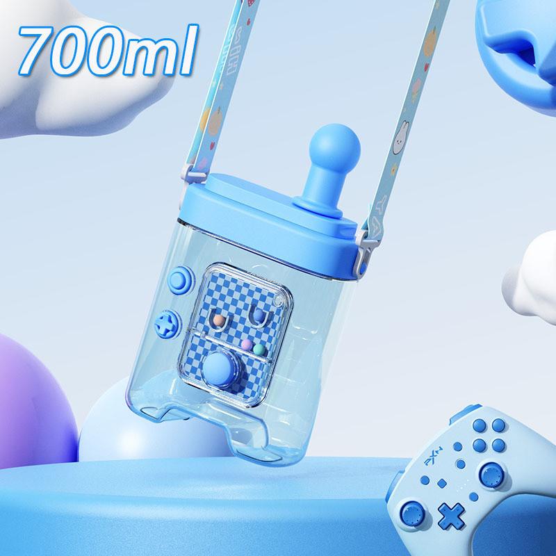 

Cartoon Water Bottle With Straw For Outdoor Use And Portable Carrying Fun Gift синий
