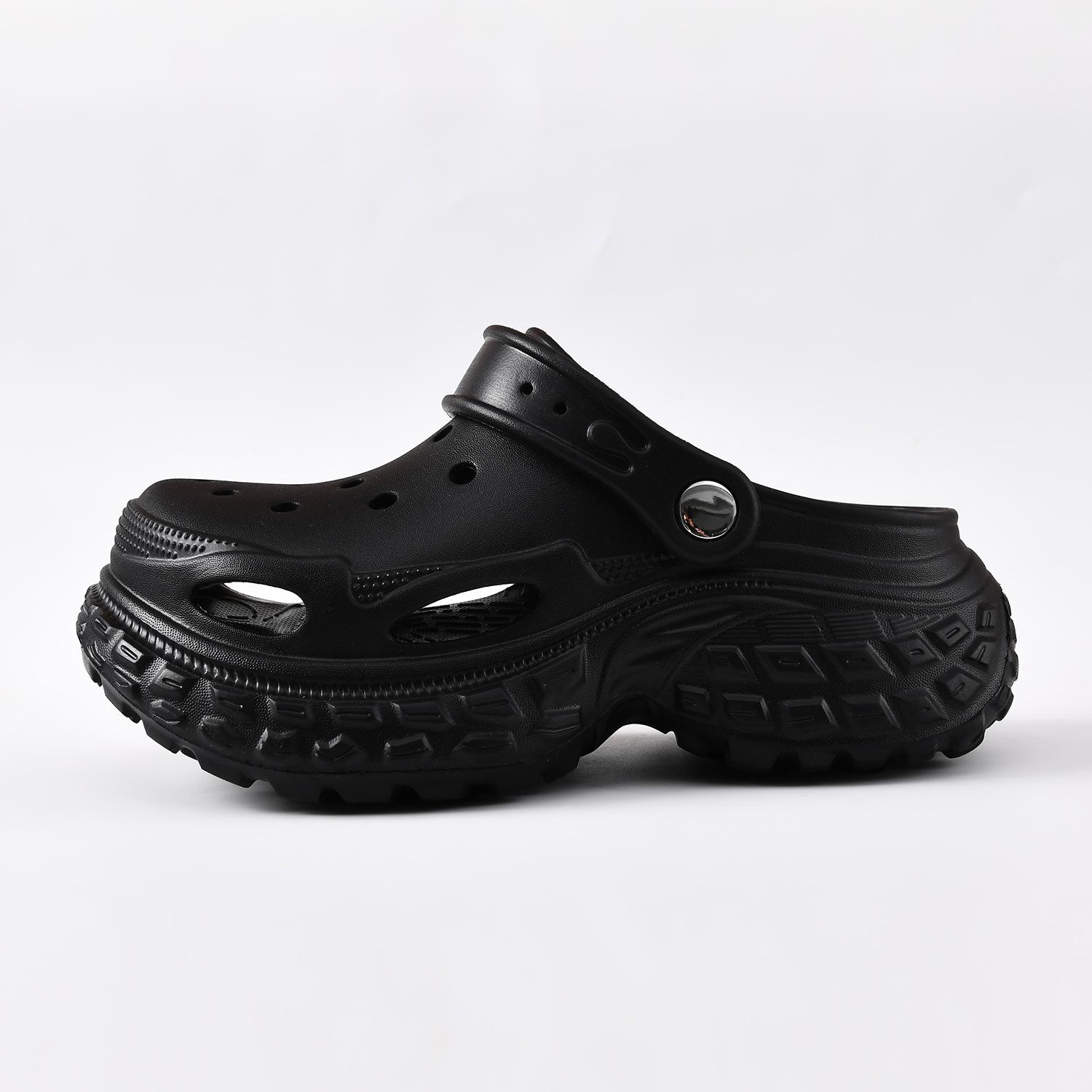 

Hole shoes women wear one-word women s sandals women s cool slippers women s beach shoes women s bag head dragging women s EVA slippers 33-34 чорний