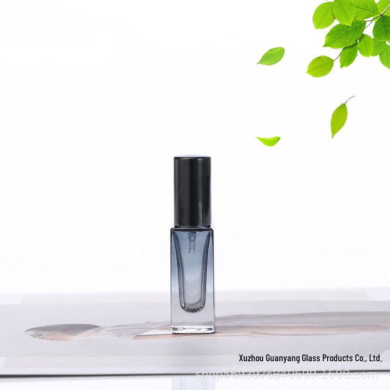 Gradient Color Perfume Bottle with Beech Wood Lid, Refillable Spray, 5ml/10ml