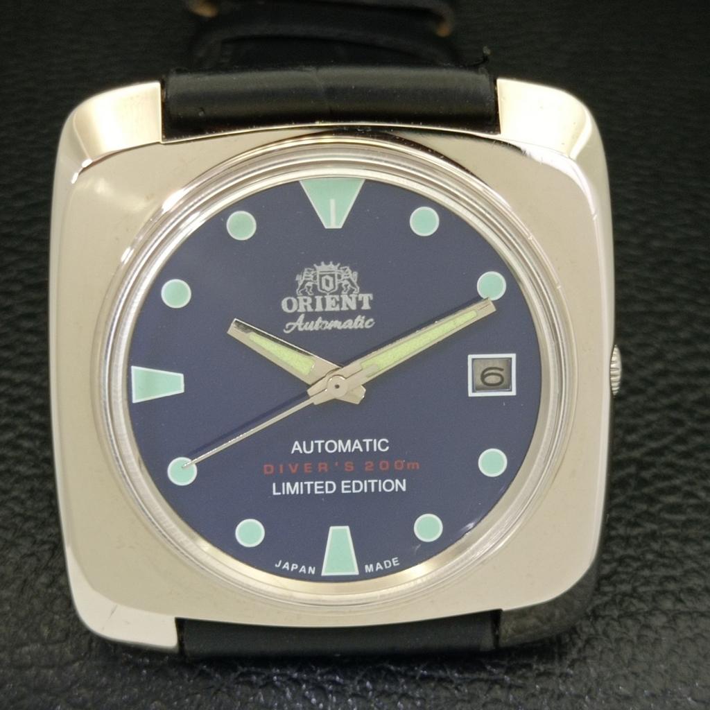 BRUKT ORIENT AUTOMATISK 46941 JAPAN HERRE DATO BLÅ FARGE SKIVE KLOKKE a432832-2 R113-a432832