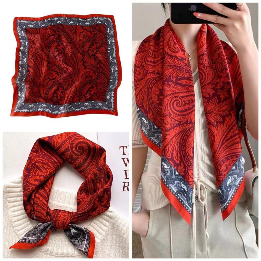 Eleganti Foulard di Seta da Donna Con Centinaia di Camicie, Assistenti di Volo, Decorazione Professionale, Protezione del Collo, Foulard, 70 Foulard Quadrati Piccoli.