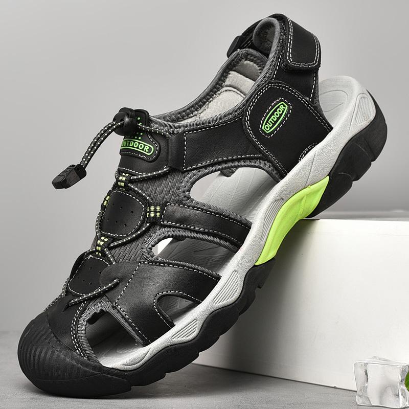 Summer New Men's Comfortable Fit Outdoor Sandals Fashionable Men's Top Layer Cowhide Breathable and Versatile Hollow Hole Shoes