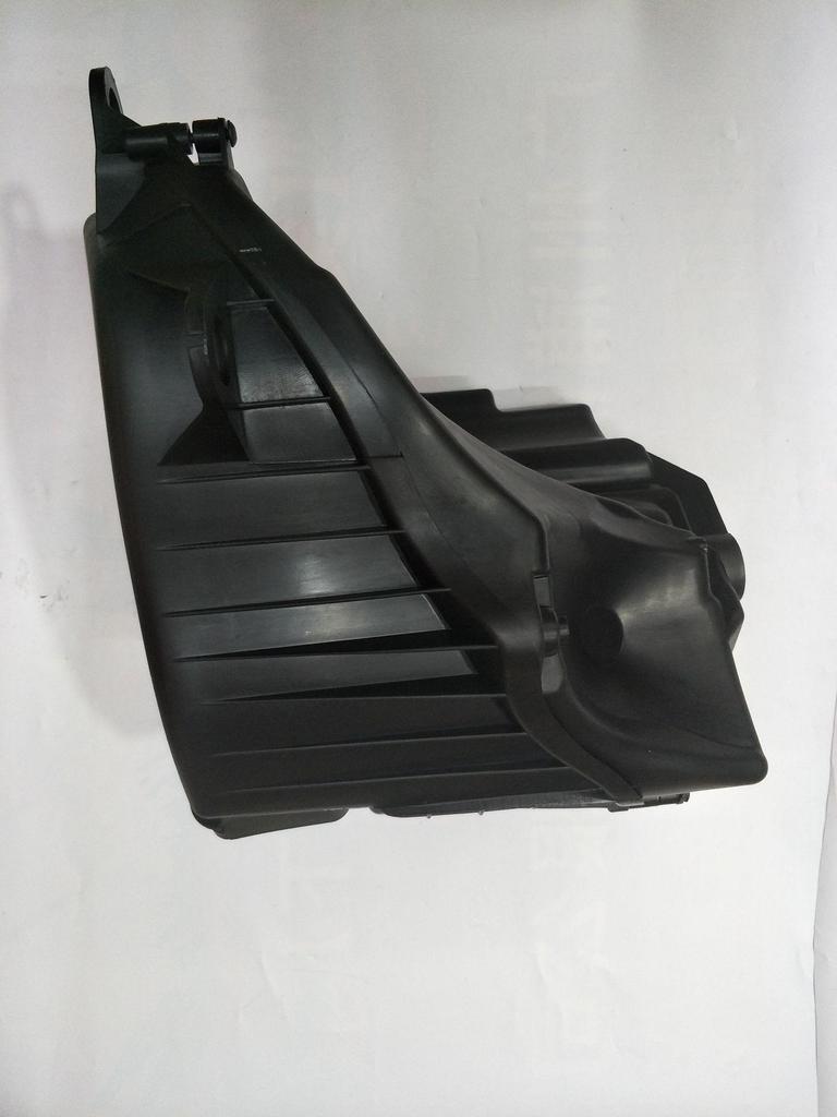 BMW Seria 3 E87 E90 E91 Tłumik dolotu 13717543163