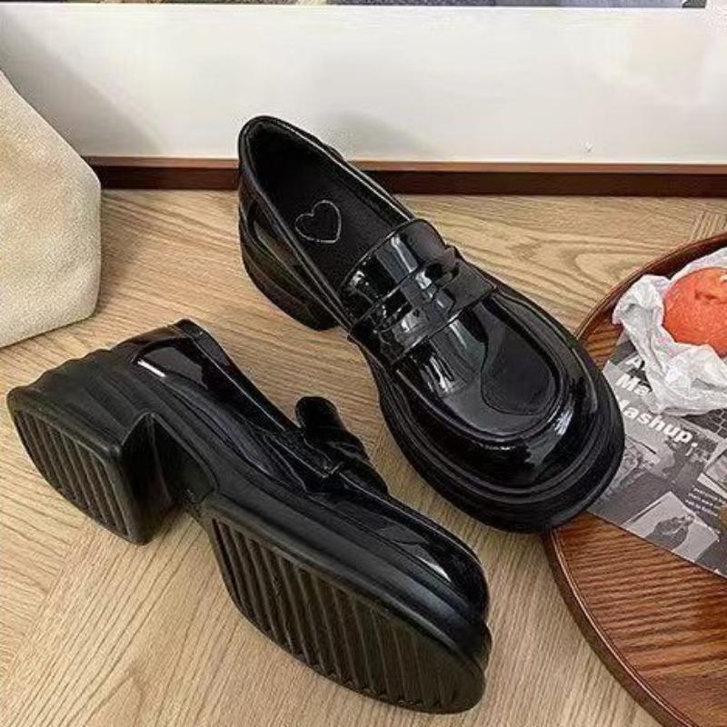 Spring and summer new thick-soled black versatile single shoes sweet sister college style small leather shoes