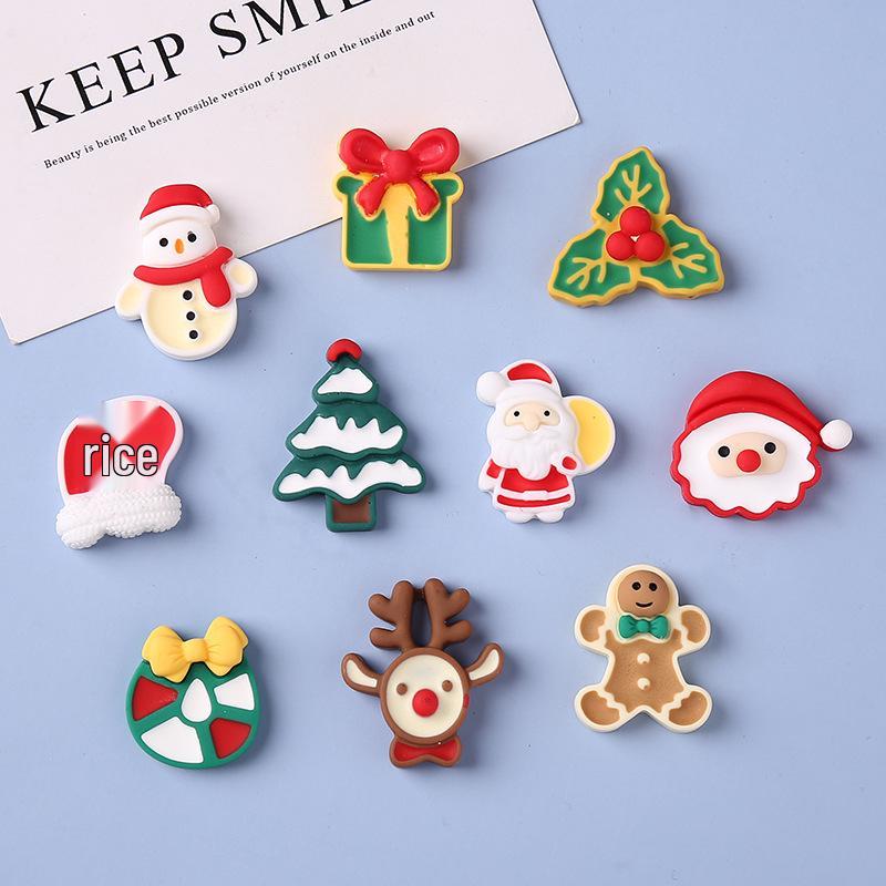 Popular Cartoon Santa & Reindeer DIY Resin Ornaments: Car Decor, Hair Clip, Phone Case Accessories