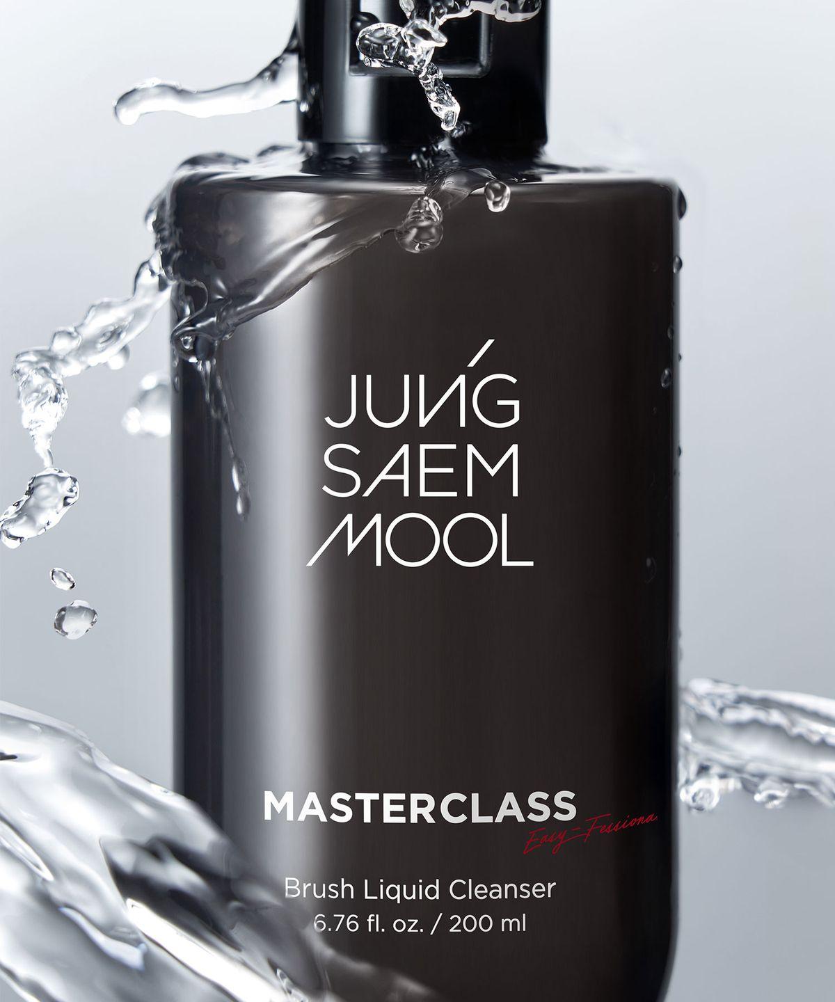 Masterclass Brush Liquid Cleanser