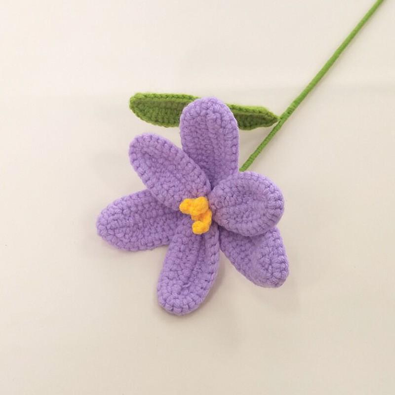 Single Finished Yarn Flower Hook Weaving Blooming Tulip Branches Warm and Heartwarming Christmas Gift Finished Bouquet